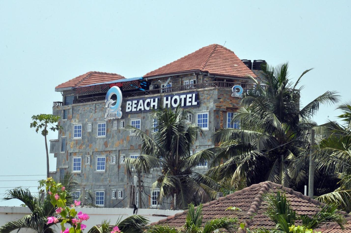 Hotel Ocean6 à Kokrobite Extérieur photo