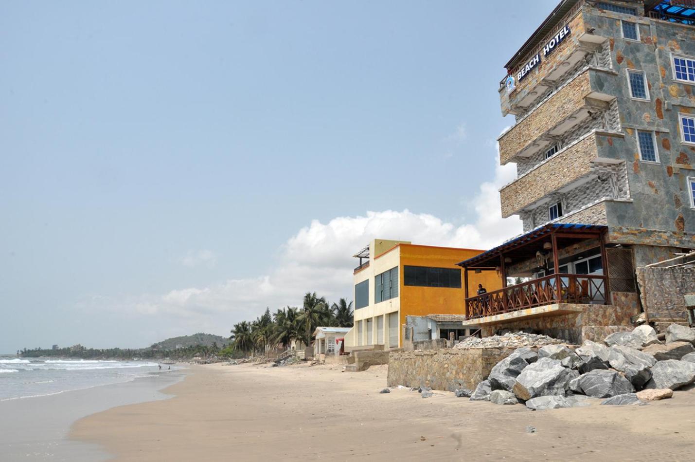 Hotel Ocean6 à Kokrobite Extérieur photo